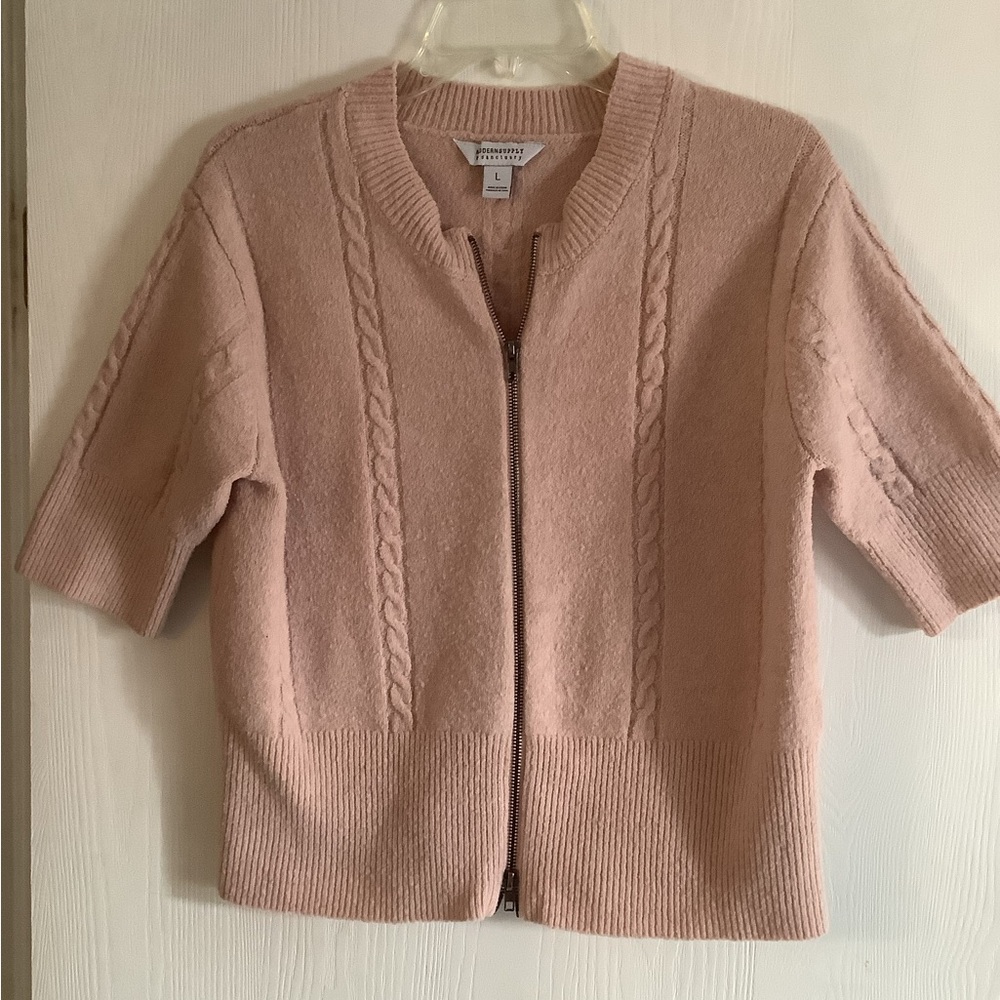 Short-Sleeve Zip Cardigan in Blush Pink.